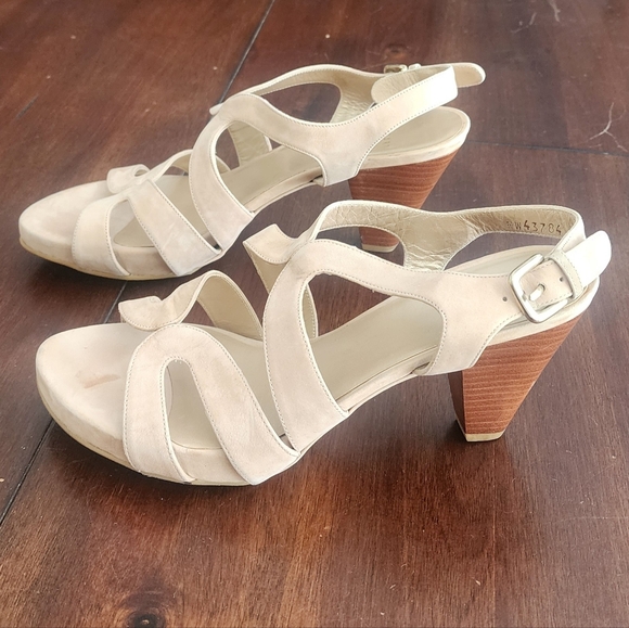 Stuart Weitzman Cream Nubuck Leather Caged Sandals With Wooden Heels Sz 8.5 M - Picture 5 of 7